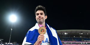 Ο Τεντόγλου πανηγυρίζει το 4ο χρυσό του σε Ευρωπαϊκό Πρωτάθλημα