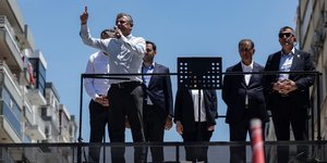 Ο Οζγκιούρ Οζέλ, ηγέτης του «Νέου Κόμματος» της Τουρκίας