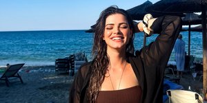 Τζένη Καζάκου