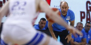 Ο Βασίλης Σπανούλης στον αγώνα της Εθνικής Ελλάδος με την Πορτογαλία για τα προκριματικά του Παγκοσμίου Κυπέλλου 2027