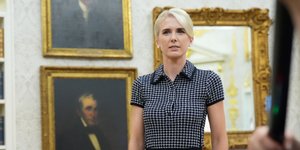 Η Νάταλι Χαρπ στο Οβάλ Γραφείο, Παρασκευή 4 Σεπτεμβρίου 2026, Λευκός Οίκος, Ουάσινγκτον. (AP Photo/Jacquelyn Martin)