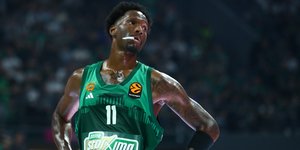 Ο Νάιτζελ Χέις-Ντέιβις σε αγώνα playoffs του Παναθηναϊκού AKTOR με τη Βαλένθια στην Euroleague