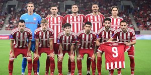 Οι παίτκες του Ολυμπιακού με τη φανέλα του Ελ Κααμπί