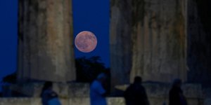 πανσεληνος κιονες 