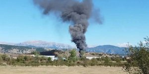 Φωτιά σε εργοστάσιο ανακύκλωσης οχημάτων στα Ιωάννινα