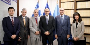 Συνάντηση Γεραπετρίτη με τον πρόεδρο της αμερικανοεβραϊκής κοινότητας στη Νέα Υόρκη