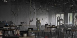 Οι Ρώσοι χτύπησαν το κτίριο των γραφείων του κόμματος του Ζελένσκι