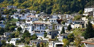 Το χωριό της Αρκαδίας που αξίζει να επισκεφθείτε το φθινόπωρο -Η μεγάλη γιορτή του κάστανου