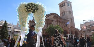 Κηδεία Γιώργου Μαζωνάκη
