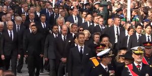 Αυτη την ώρα η κηδεία του Βασιλιά Χάραλντ στη Νορβηγία
