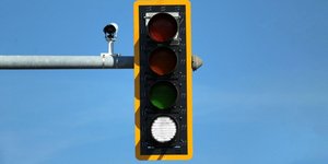 Φωτεινός σηματοδότης για αυτόνομα αυτοκίνητα 