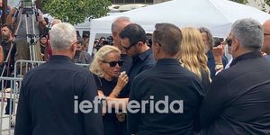 Συντετριμμένη η Μαρία Μπεκατώρου