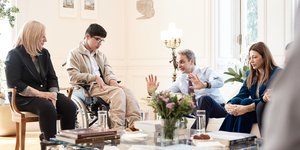 Η συνάντηση του πρωθυπουργού με τον Παναγιώτη Παπαδόπουλο μαθητή του ειδικού σχολείου στην Ηλιούπολη