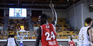 Ερυθρός Αστέρας-Ολυμπιακός 77-87: Πήγαν να θαυμάσουν τον Μοντέρο και... χάζεψαν με τον Εντιάι [βίντεο]