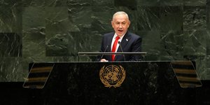 Ο Μπέτζαμιν Νετανιάχου στο βήμα της Γενικής Συνέλευσης του ΟΗΕ