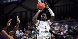 Παναθηναϊκός AKTOR-Σπαρτάκ Σουμπότιτσα 77-59: Χαλάρωμα με ξέσπασμα από το τρίποντο! [βίντεο]