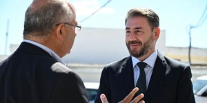 Στη Σαντορίνη ο Νίκος Ανδρουλάκης