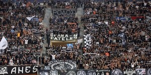 Ο κόσμος του ΟΦΗ στο εντός έδρας ματς με τη Χοφενχάιμ