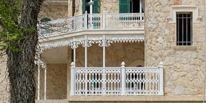 ανακτορα τατόι 