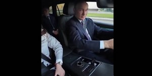 Ο Βλάντιμιρ Πούτιν οδηγεί το νέο ρωσικό SUV των 238 ίππων.