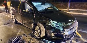 Σύγκρουση ΙΧ με ταξί στα Χανιά 