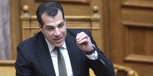 Ο υπουργός Μετανάστευσης και Ασύλου, Θάνος Πλεύρης 
