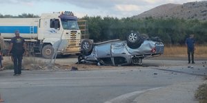 Τροχαίο ατύχημα με φορτηγό και αγροτικό όχημα