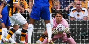 Premier League: Με μυθικό Τζολάκη έμεινε... όρθια και αήττητη στο Λονδίνο η Χαλ -Σπουδαίο «διπλό» η Νότιγχαμ