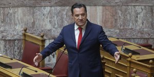 Ο υπουργός Υγείας, Άδωνις Γεωργιάδης, στη Βουλή