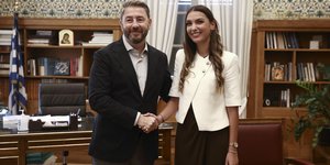 Ο Νίκος Ανδρουλάκης καλωσόρισε την Μυρτώ Κοροβέση στο ΠΑΣΟΚ