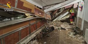 Εικόνα από το μπαρ που κατέρρευσε στη Λα Ριόχα 