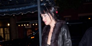 Η Ντακότα Τζόνσον με lingerie dressing - Φωτογραφία: ASPN / BACKGRID