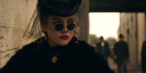 Η νέα μίνι σειρά «East of Eden» («Ανατολικά της Εδέμ»), με πρωταγωνίστρια τη Φλόρενς Πιου, εξελίσσεται σε ένα από τα τηλεοπτικά φαινόμενα του 2026 / NETFLIX