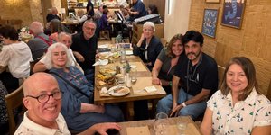 Ελληνες που βρήκαν την οικογένειά τους