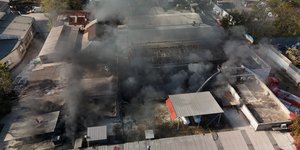 Φωτιά σε βιοτεχνία στον Ελαιώνα