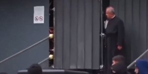 Viral έγινε ο πατέρας Τζανικόλα Μαρία Σιμόνε 