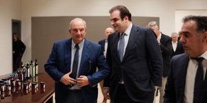 Ο Κυριάκος Πιερρακάκης με τον Κώστα Καραμανλή