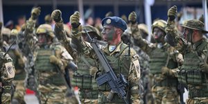 Στρατιωτική παρέλαση στην Κύπρο