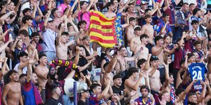 Οι οπαδοί της Λεβάντε σε αγώνα στη La Liga