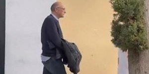 Με χειροπέδες έφυγε από την Ευελπίδων ο Βαγγέλης Λιόλιος