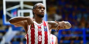 Ο Μοντέρο στον τελικό του Super Cup ανάμεσα στον Ολυμπιακό και τον ΠΑΟΚ
