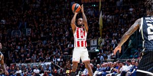 Βίρτους Ολυμπιακός τον κέρδισε με buzzer beater