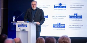 ο δρ Νίκος Τσάκος κατά την ομιλία του 