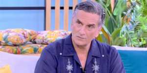 Ο ηθοποιός Νίκος Ψαρράς
