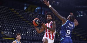 Ο Ολυμπιακός έπαιξε τόσο όσο απέναντι στον Κολοσσό με σόου Μοντέρο