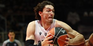 Μπαχτσεσεχίρ-ΠΑΟΚ ηττήθηκε στην Τουρκία ο «Δικέφαλος»
