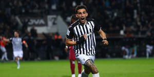 Ο Γιάννης Μιχαηλίδης με τη φανέλα του ΠΑΟΚ 