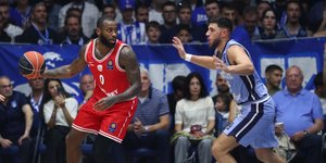 Φάση από το παιχνίδι του Ηρακλή με τον Ολυμπιακό