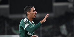 Ο Αζεντίν Ουναΐ με τη φανέλα του Παναθηναϊκού