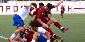 Φάση από το παιχνίδι της Προοδευτικής με τον Ιωνικό